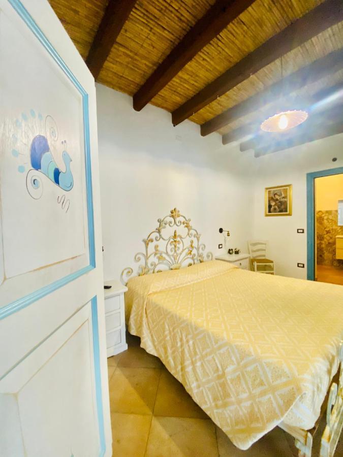 Centu Concas Bed & Breakfast Muravera Eksteriør bilde